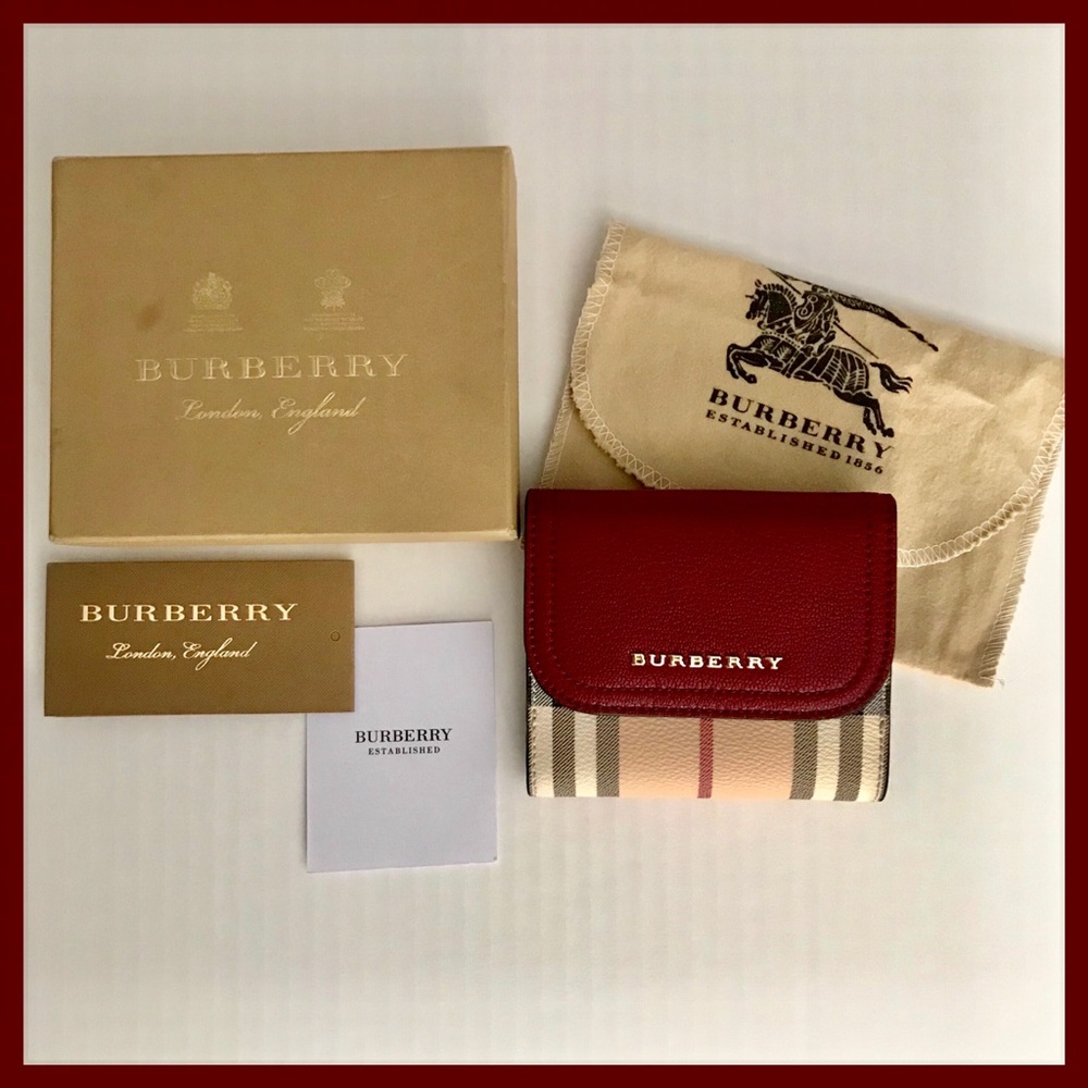 ❌🌟HP x2🌟Burberry Bifold Wallet - Picture 8 of 8